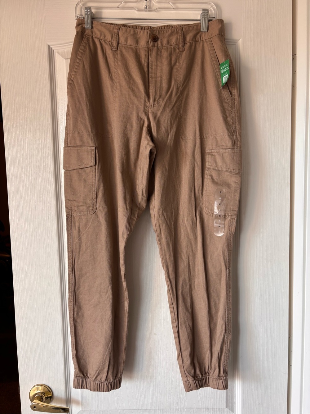 GAP Girlfriend Cargo Jogger Pants - khaki tan Womens Size 8 NEW